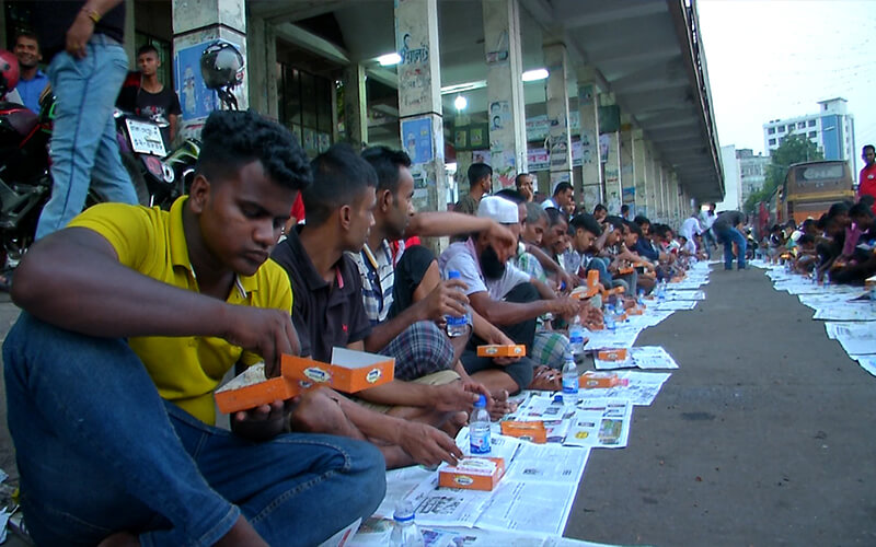 Iftar Distribution - Mohakhali