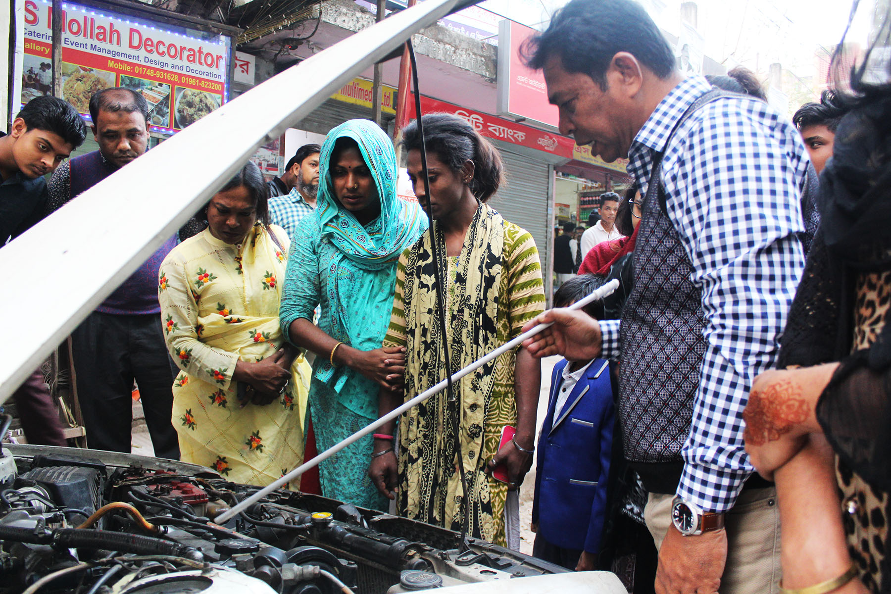 Free Driving Training Course for the third gender from Pathway